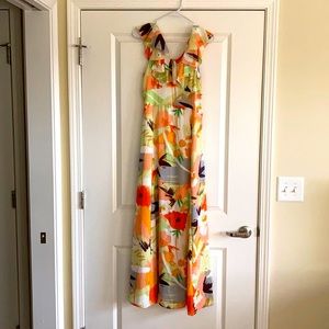 Elegant XS full length ruffle sleeve floral dress